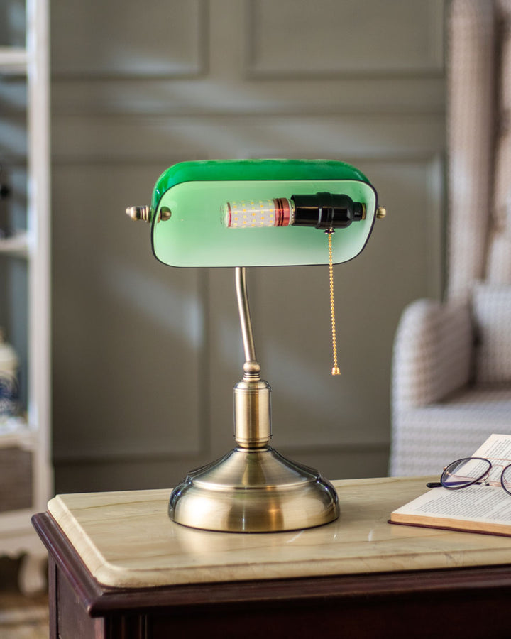 Classic Banker Lamp | Kalsten
