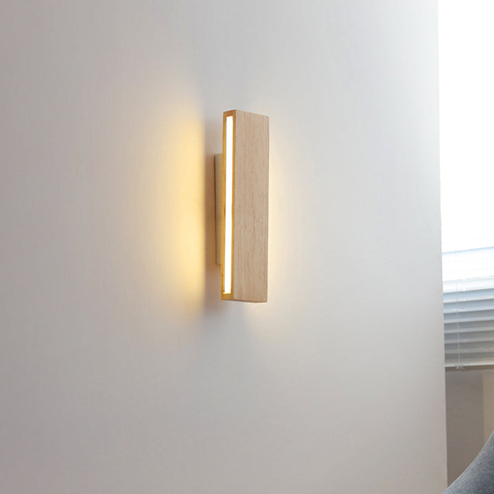 Rotatable Wooden LED Wall Lamp Noxord