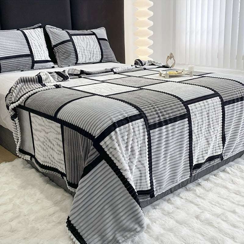 Luxury Plush Blanket with Trendy Stripe Print – Ultimate Comfort Noxord