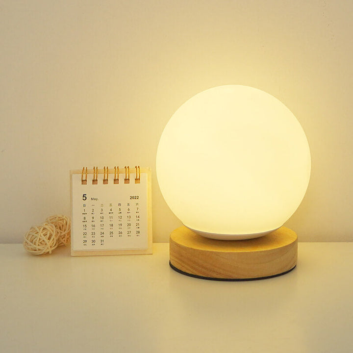 Modern Minimalist Round USB rechargeable LED table lamp | Kalsten