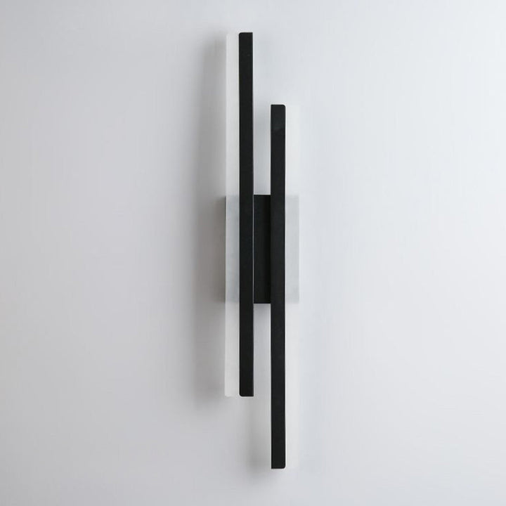 Acrylic Metal LED Wall Lamp Noxord