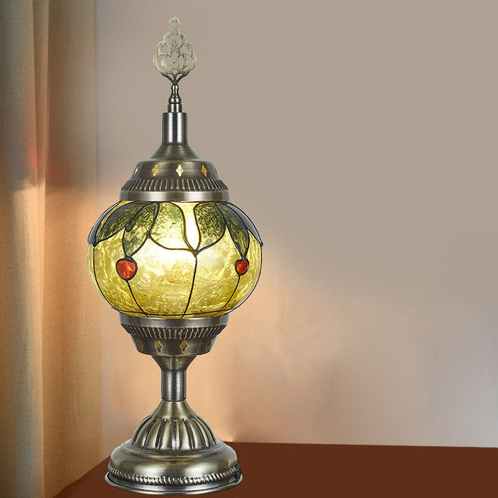 Traditional Tiffany romantic oval iron enameled 1-light table lamp for the bedroom | Noxord
