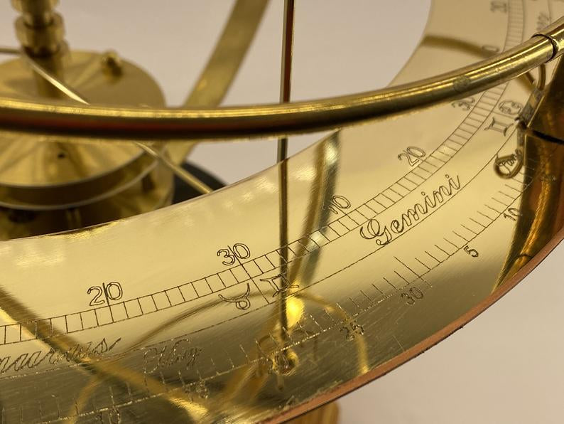Kalsten | Grand Orrery Model of The Solar System