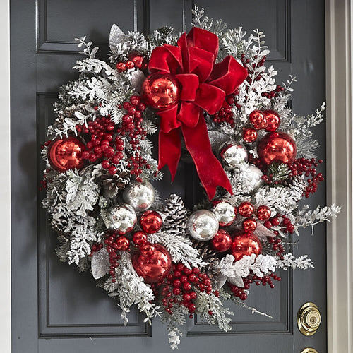 Pre-Lit Christmas Garland