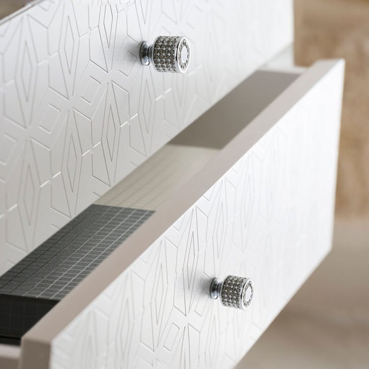 CrystalHandle - Elegance and Shine - Enhance your Home! | Kalsten