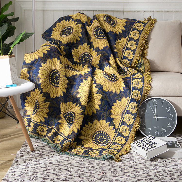 Floral Patterned Throw Blanket