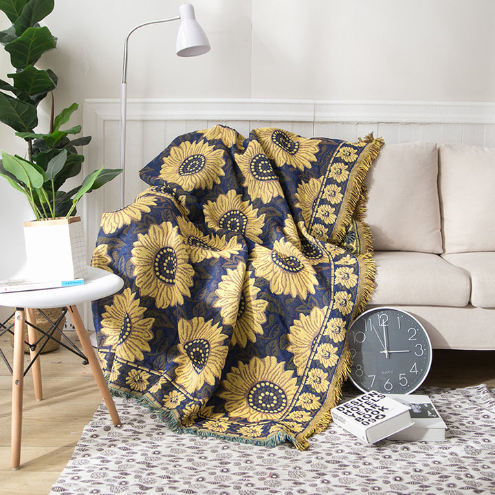 Floral Patterned Throw Blanket