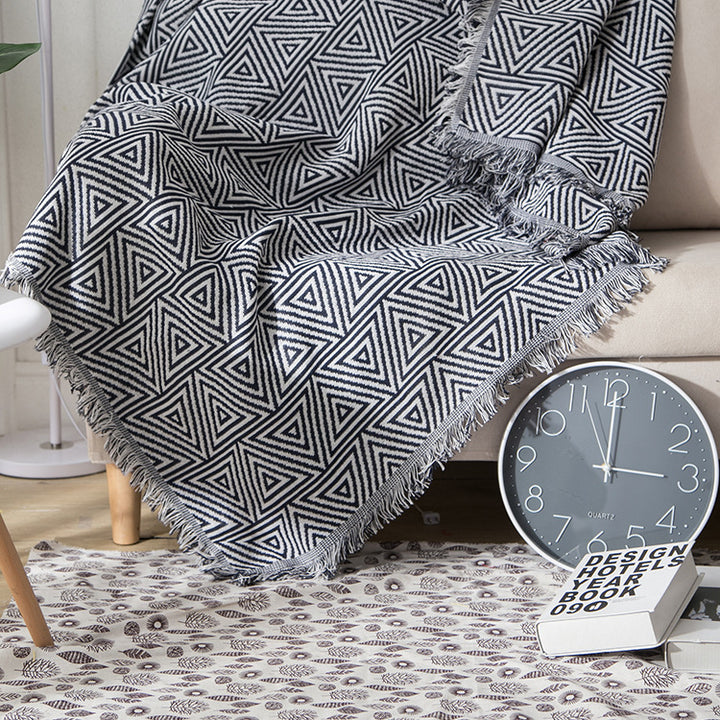 Geometric Patterned Fringe Throw Blanket