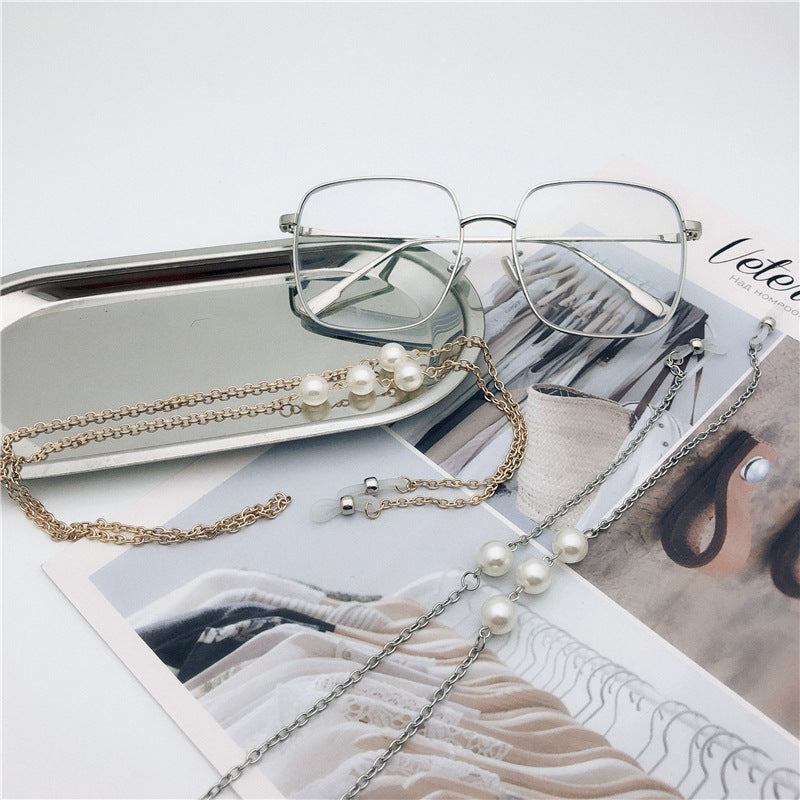 Elegant Pearl-Linked Eyewear Chain Kalsten