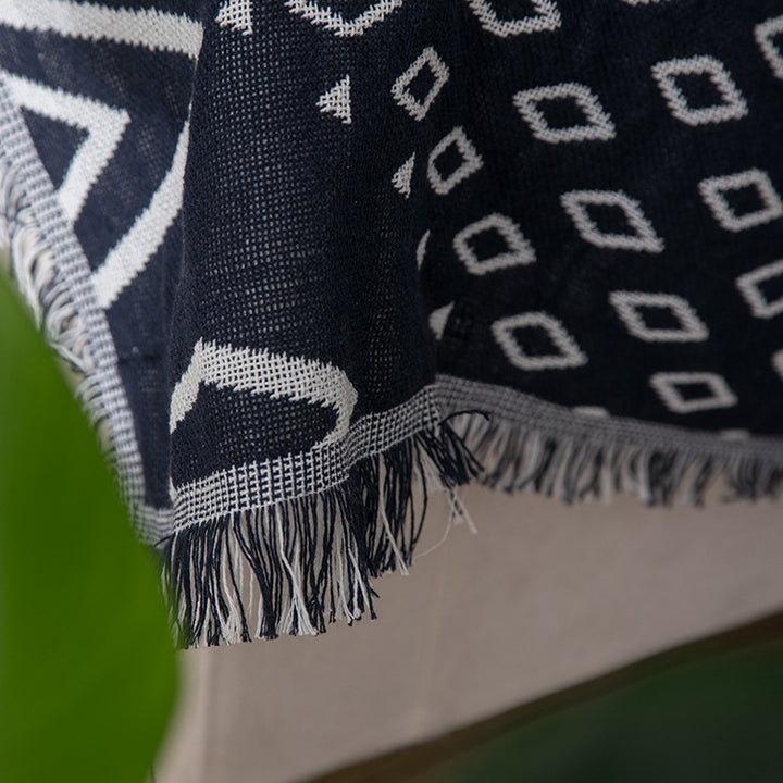 Geometric Pattern Knitted Throw Blanket