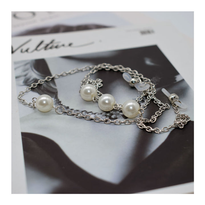 Elegant Pearl-Linked Eyewear Chain Kalsten
