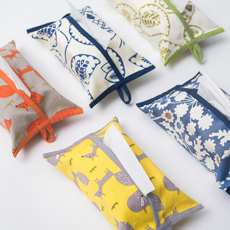 Rectangular handkerchief box cover made of cotton-linen with zipper and fox print