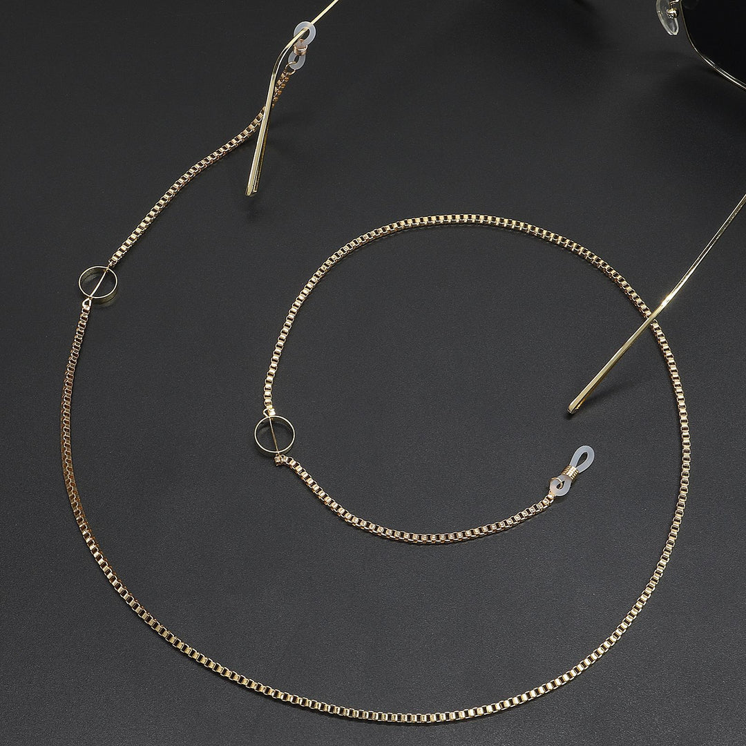 Fashionable Eyewear Chain Kalsten