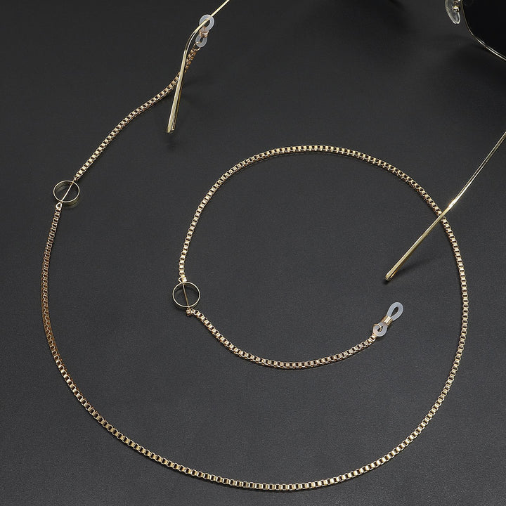 Fashionable Eyewear Chain Kalsten