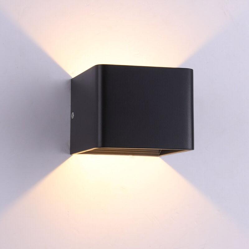 LuminSquare - Square Mini Wall Lamp made of Aluminum Noxord