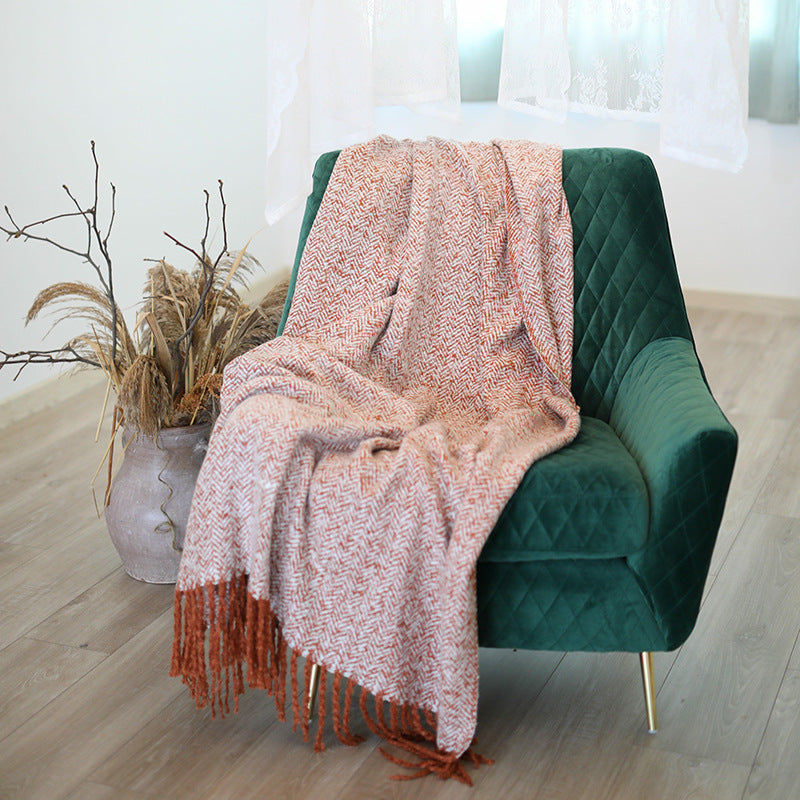 Throw blanket and plaid with herringbone structure, soft cotton blend and decorative fringes Kalsten