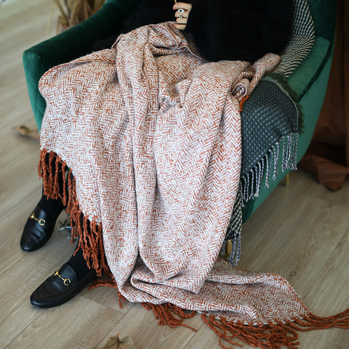Throw blanket and plaid with herringbone structure, soft cotton blend and decorative fringes Kalsten