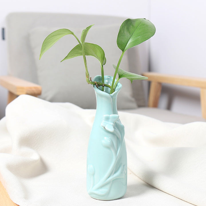 Ceramic Bud Vase Kalsten