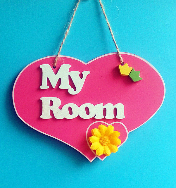 Decorative Heart-Shaped Toilet Board
