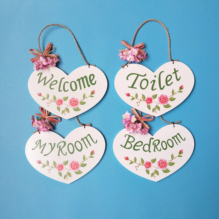 Charming Heart-Shaped Welcome Sign