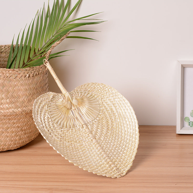 Handcrafted fan with colorful details Kalsten