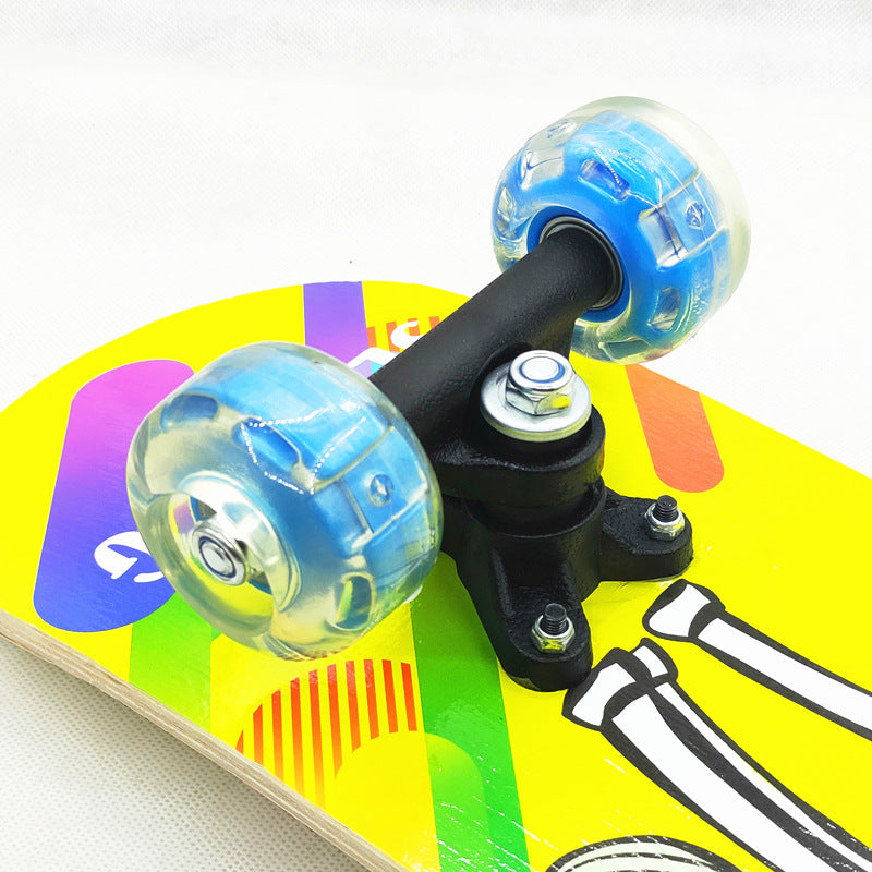 Shark-Themed Mini Skateboard Kalsten