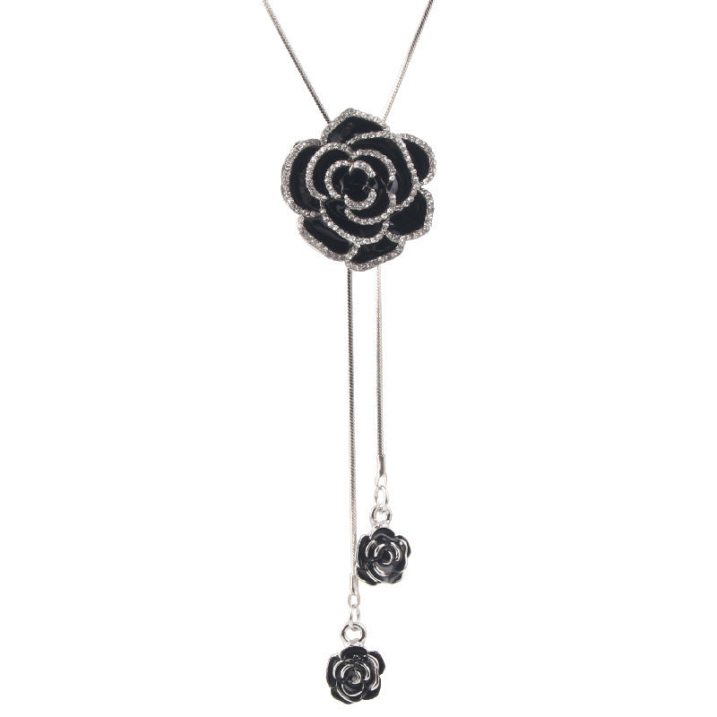 Floral Pendant Necklace Kalsten