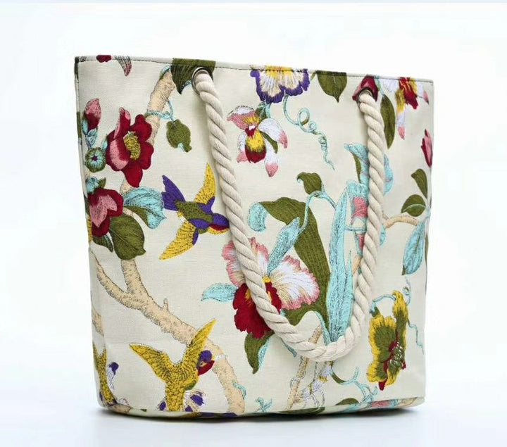Fashionable and Large Beach Bag Made of Durable Material Kalsten