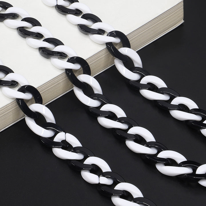 Chic Statement Eyewear Holder Kalsten