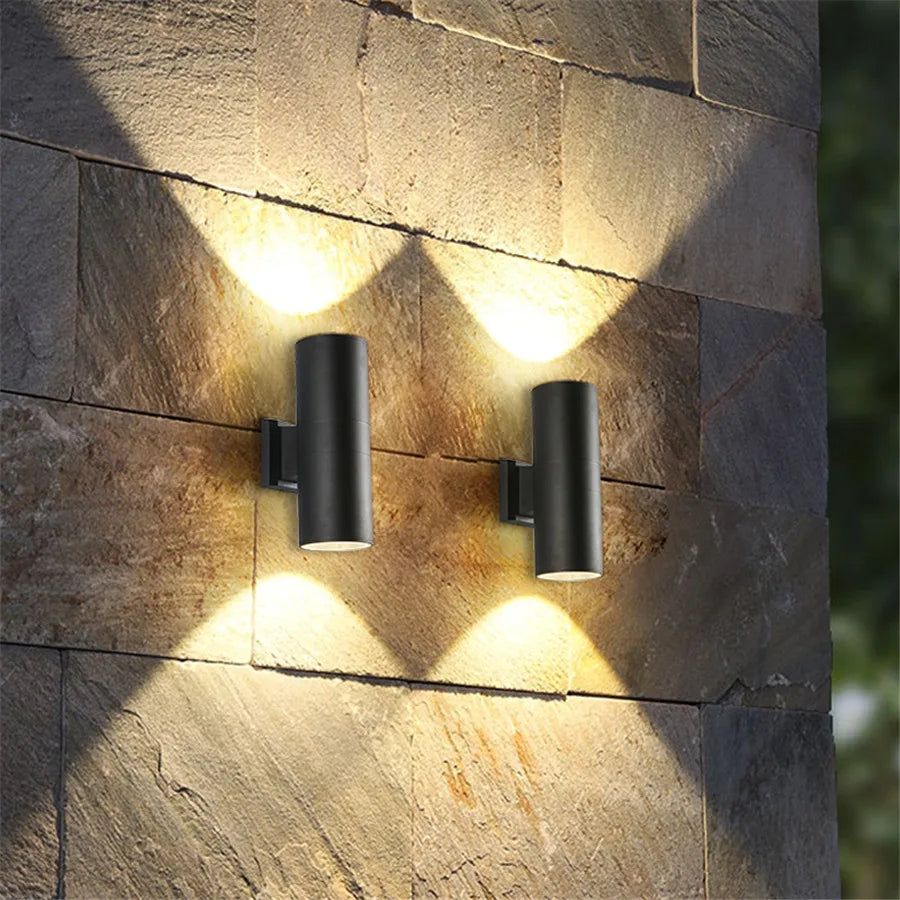 Black Aluminum Outdoor Wall Lamp Noxord