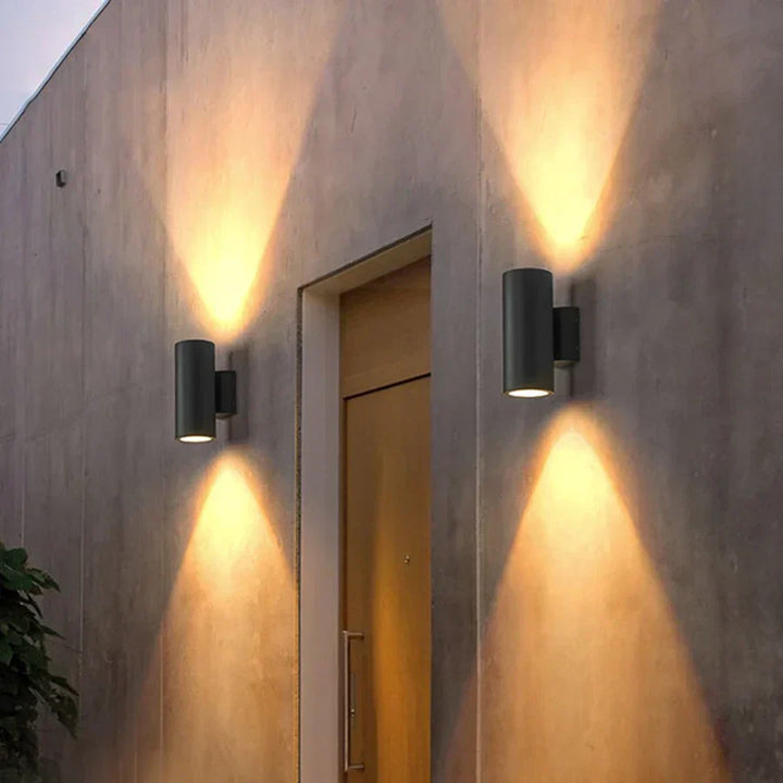 Black Aluminum Outdoor Wall Lamp Noxord