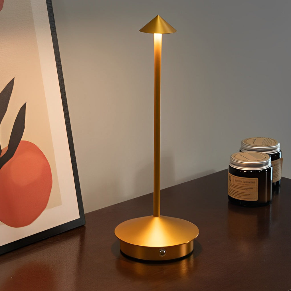 Pina Pro - Stylish Dimmable USB Table Lamp | Noxord