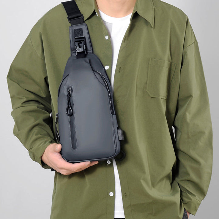 Shoulder bag with large capacity for outdoor use | Kalsten