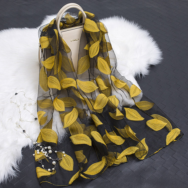 Kalsten | Silk scarf with cut flowers hollow motif