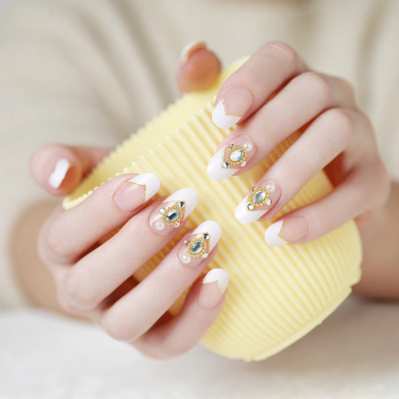 Artificial nails with delicate floral decorations Kalsten