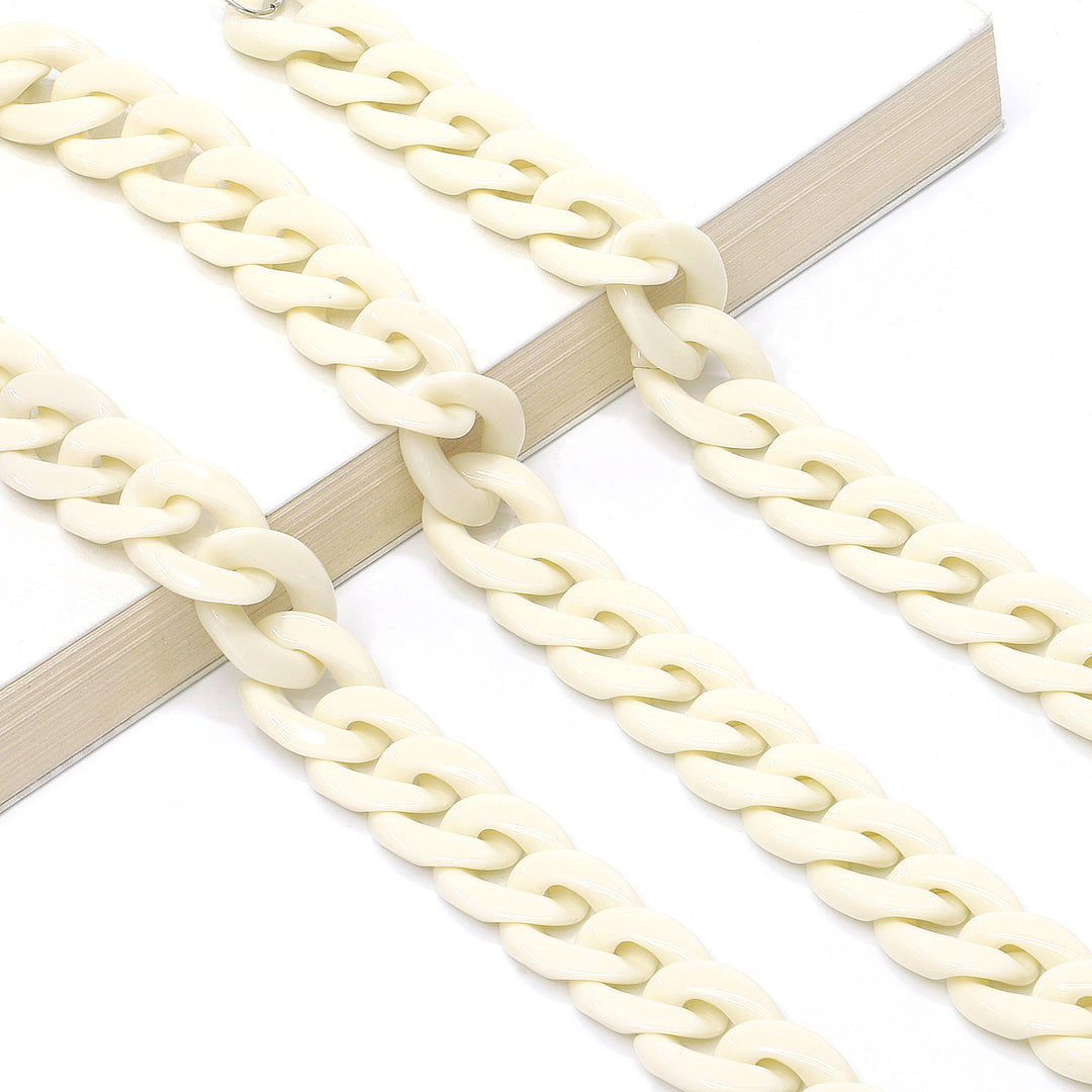 Vibrant Acrylic Eyewear Chain Kalsten