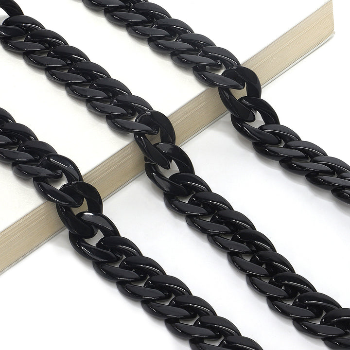 Vibrant Acrylic Eyewear Chain Kalsten