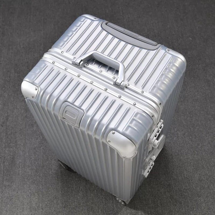 Durable Hard-Shell Travel Suitcase Kalsten