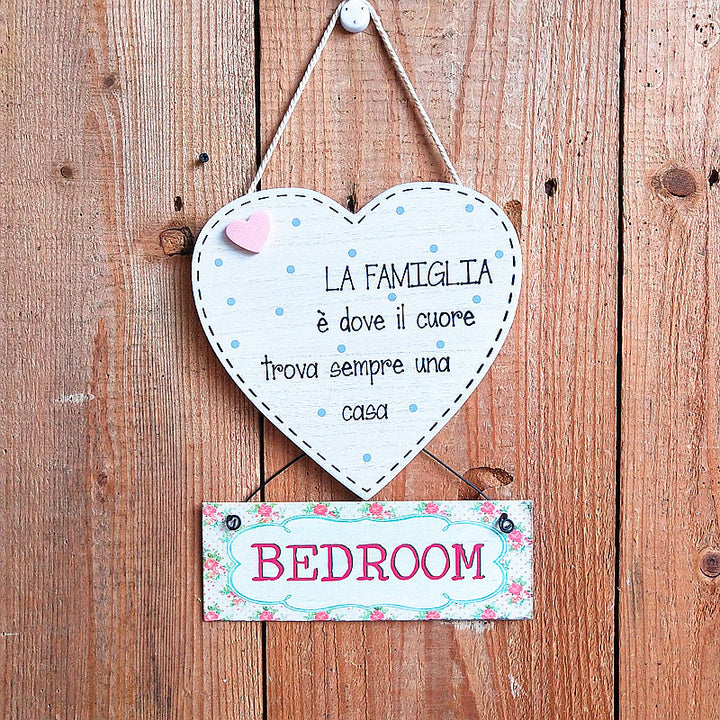 Decorative Heart-Shaped Cat Wall Plate