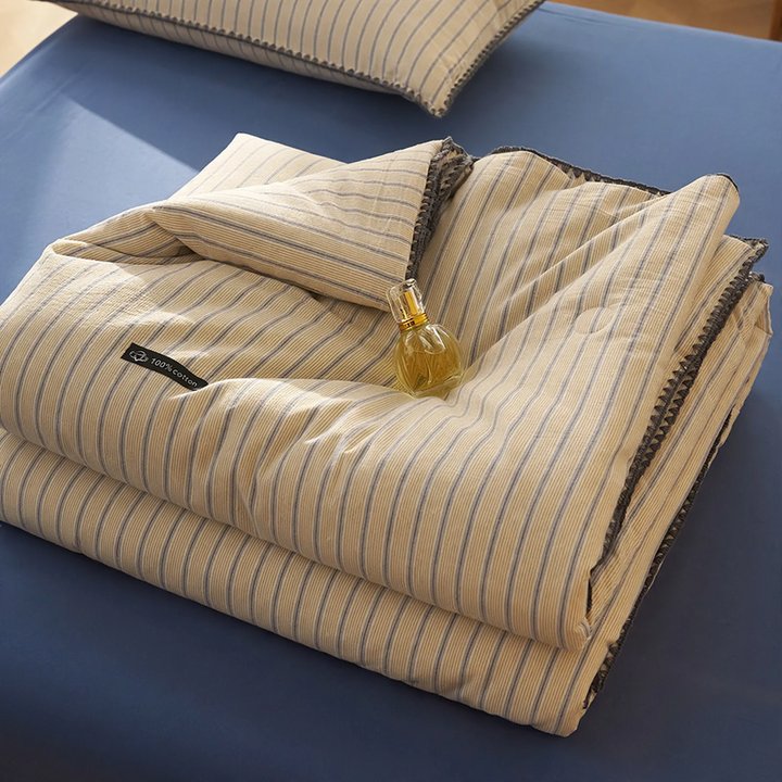 Cotton summer blanket, detergent-treated