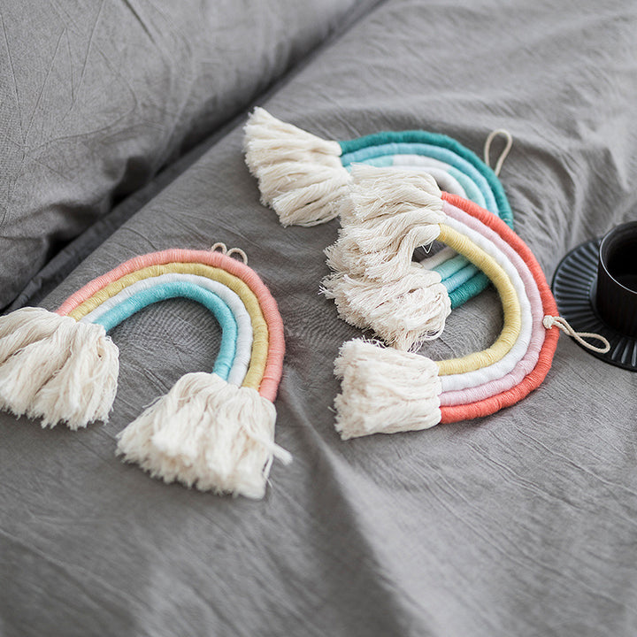 Macrame wall hanging in rainbow shape, handcrafted cotton yarn decorative element Kalsten