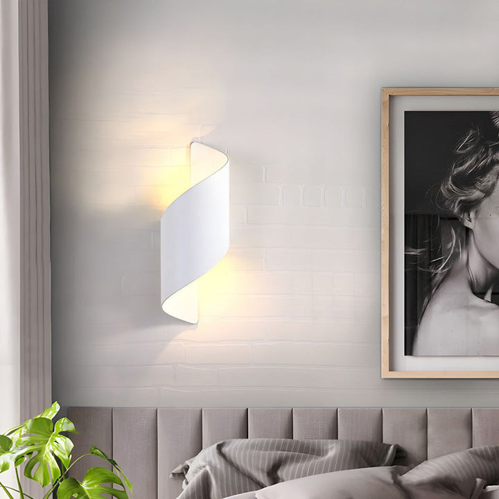 Minimalist Aluminum LED Wall Lamp Noxord
