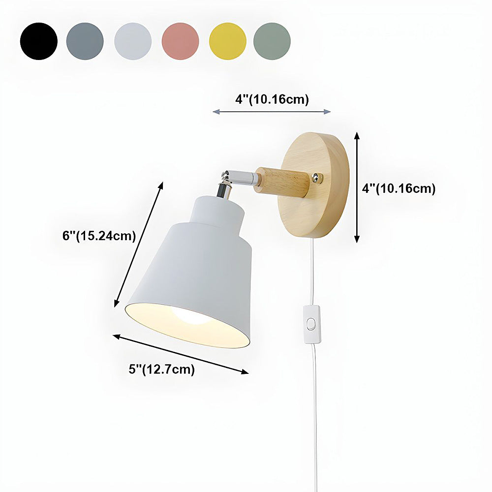 Wall Lamp with Wooden Accent Noxord