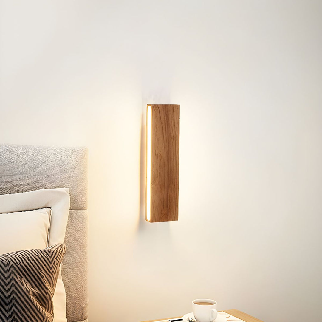 Rotatable Wooden LED Wall Lamp Noxord