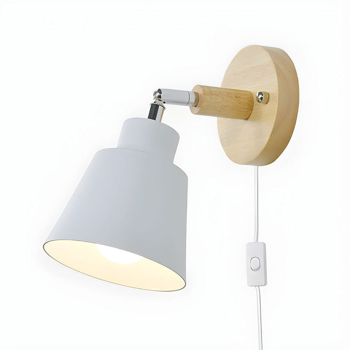 Wall Lamp with Wooden Accent Noxord