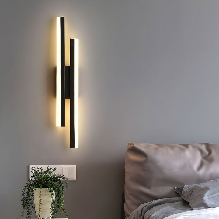 Acrylic Metal LED Wall Lamp Noxord