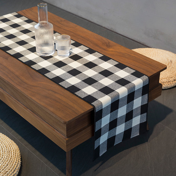 Woven table placemat in buffalo check made of cotton blend Kalsten