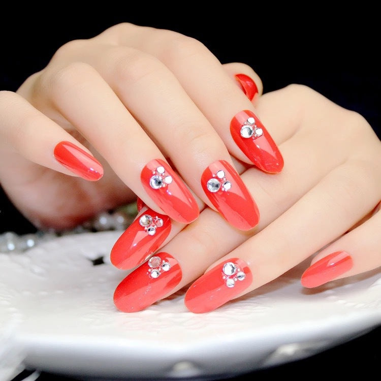 Artificial nails with delicate floral decorations Kalsten