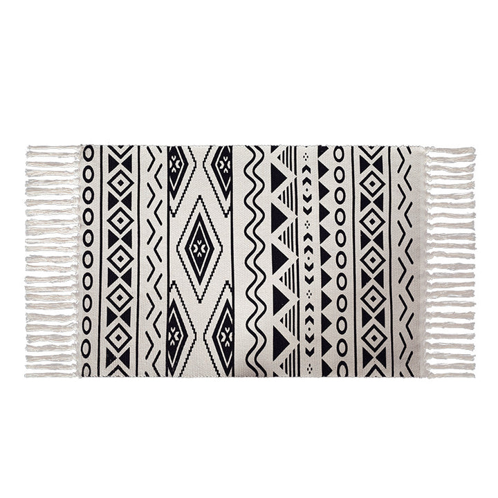 Flat-woven cotton blend runner with ethnic diamond jacquard and fringes Kalsten