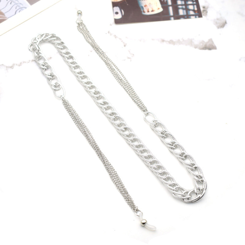 Stylish Chain Eyewear Holder Kalsten